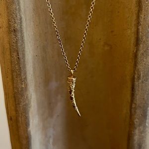 Me & Ro 18k gold Horn necklace with diamonds